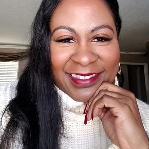 Meet your Posher, Tara